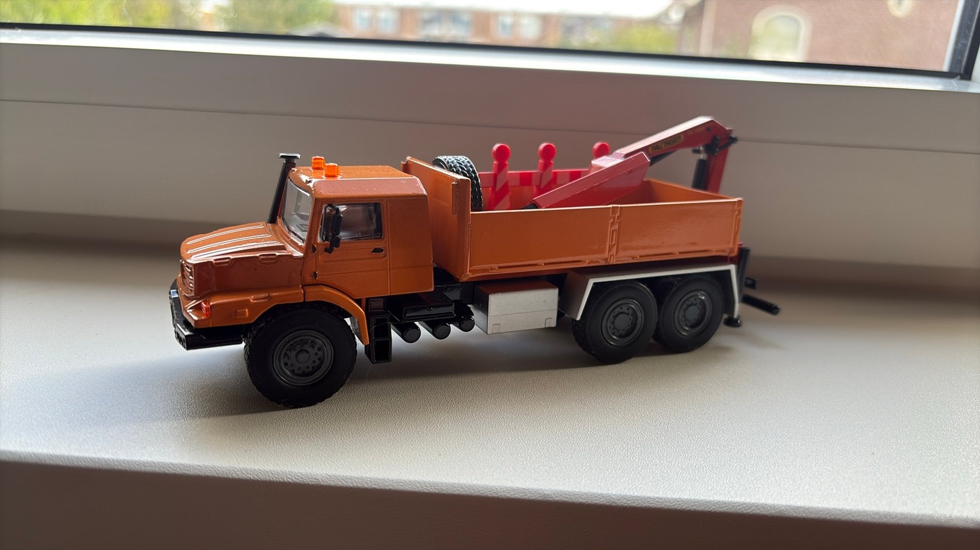 Meecedes zetros zelfbouw met kraan, Ophalen of Verzenden, Zo goed als nieuw, Bus of Vrachtwagen, SIKU