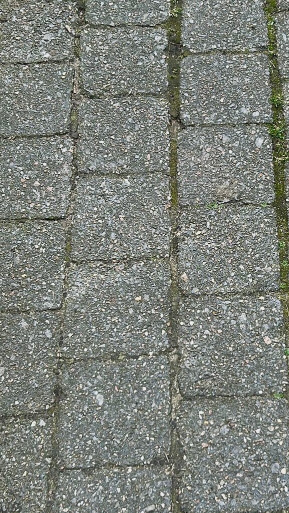 Heeeeeeel veel meters Gratis af te halen antraciet 14 bij 14, Ophalen, Gebruikt, Klinkers, 10 m² of meer