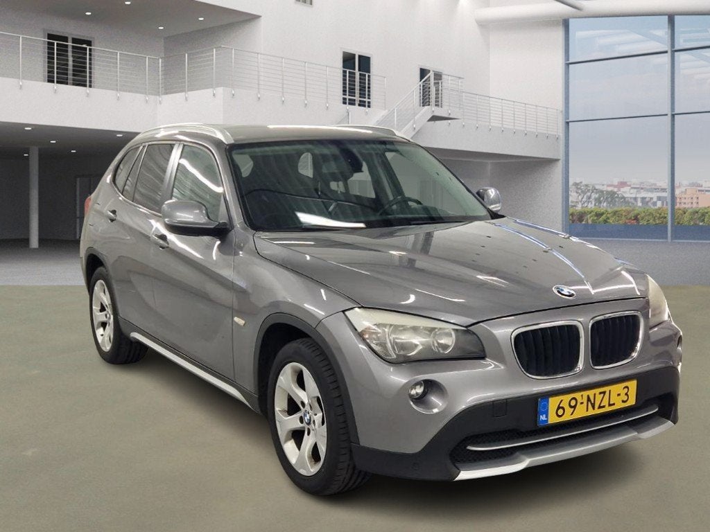 BMW X1 SDrive18i|AUT|TREKHAAK|PSENSOREN|AIRCO|CRUISE|VAKANTI, Auto's, Euro 5, Achterwielaandrijving, 4 cilinders, 150 pk