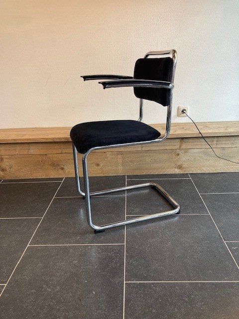 4 Gispen 201 stoelen, chroom, nieuwe zwarte ribstof, Zwart, Design, Zo goed als nieuw, Nvt