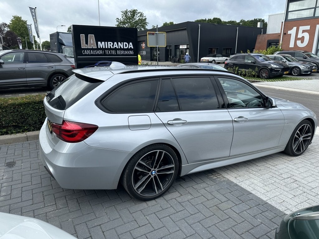 BMW 3 Serie Touring 318i M-Sport Corporate Lease (bj 2019), Automaat, 136 pk, Gebruikt, 1465 kg