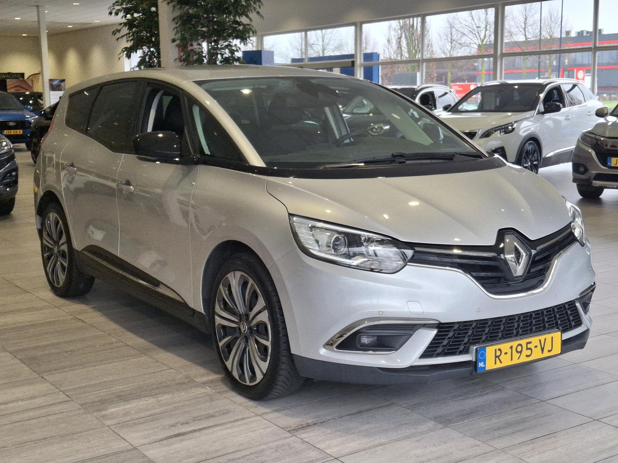 Renault Grand Scénic 1.3 TCe Intens 7p. | Trekhaak | Parkee, Auto's, 12 maanden, Gebruikt, Euro 6, 4 cilinders
