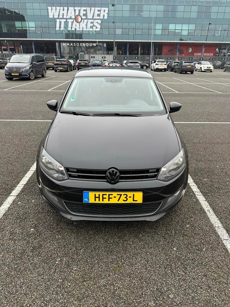 Volkswagen Polo 1.2 TSI 66KW DSG 2013 Zwart, 4 cilinders, Zwart, 19 km/l, Particulier