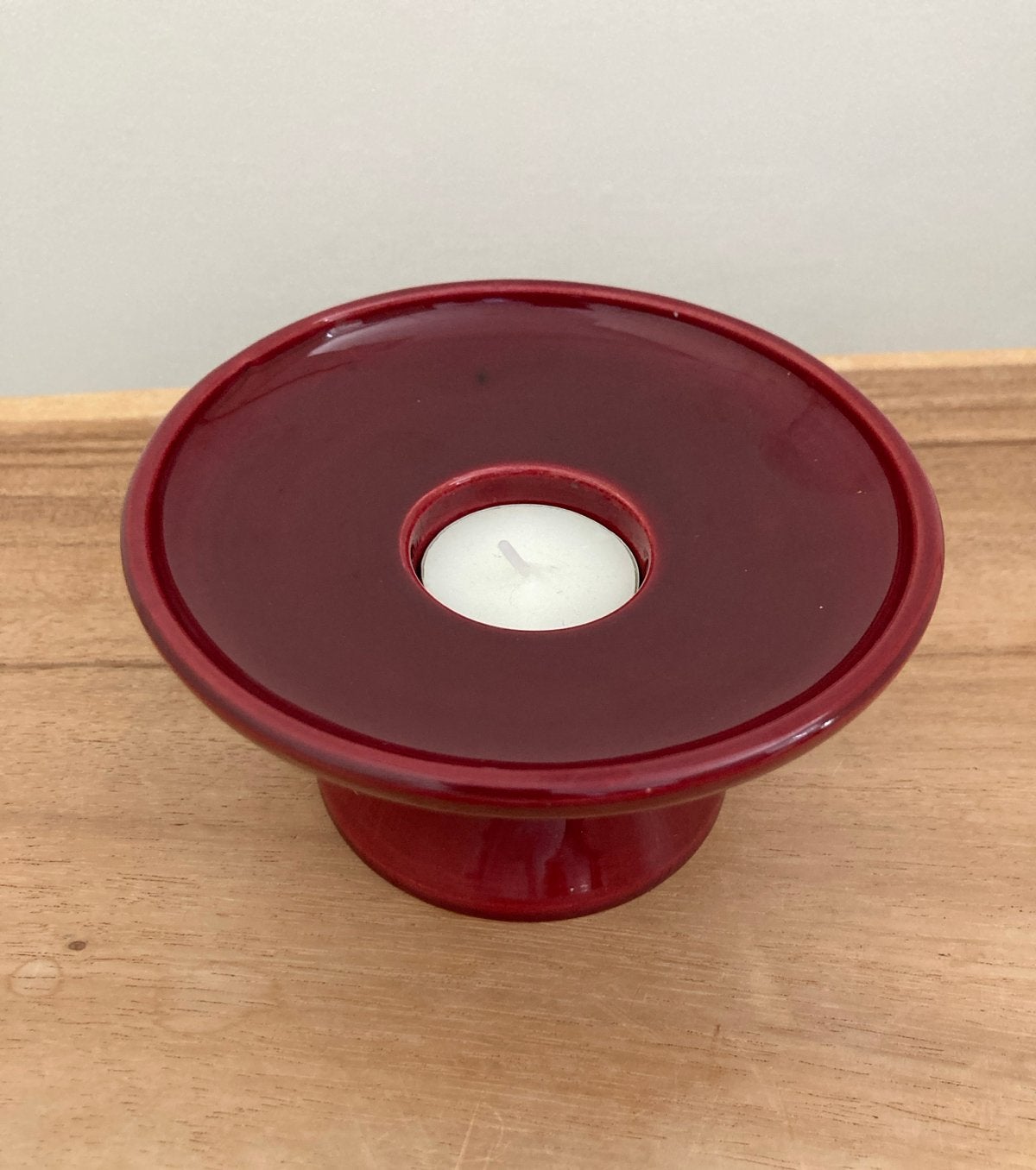 Gouda Waxinelichthouder - keramiek - bordeaux rood, Huis en Inrichting, Woonaccessoires | Kandelaars en Kaarsen, Ophalen of Verzenden