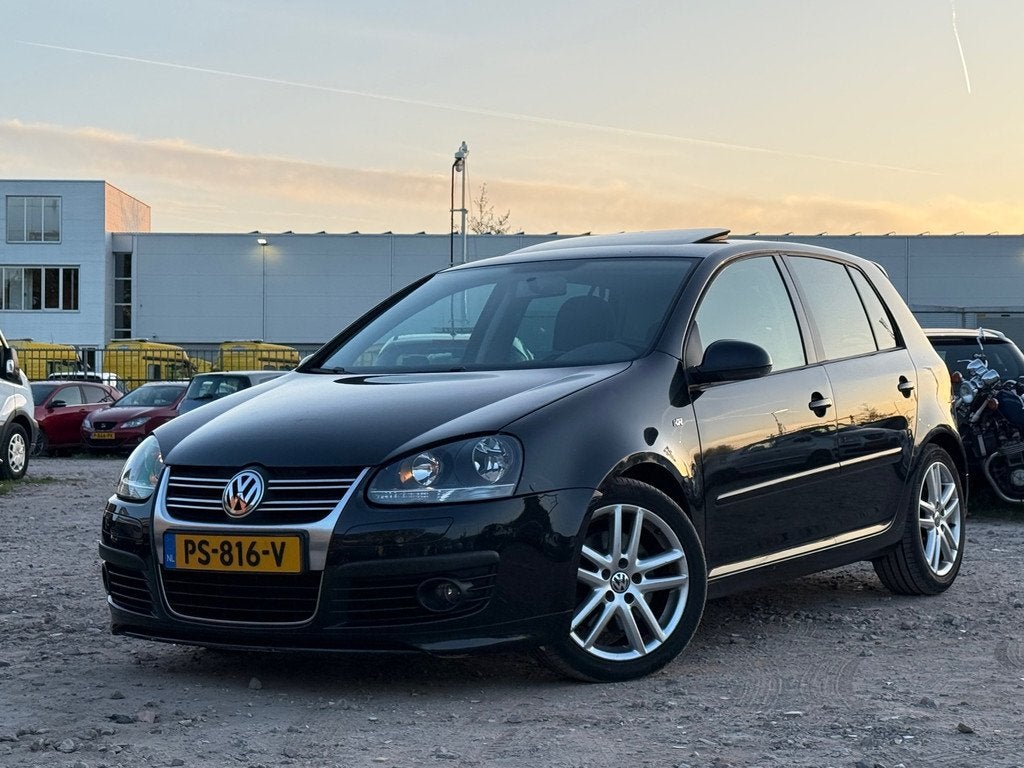 Volkswagen Golf 2.0 TDI GT Sport/ AUTOMAAT/ DAKJE/ VELGEN, Gebruikt, 4 cilinders, 700 kg, Zwart