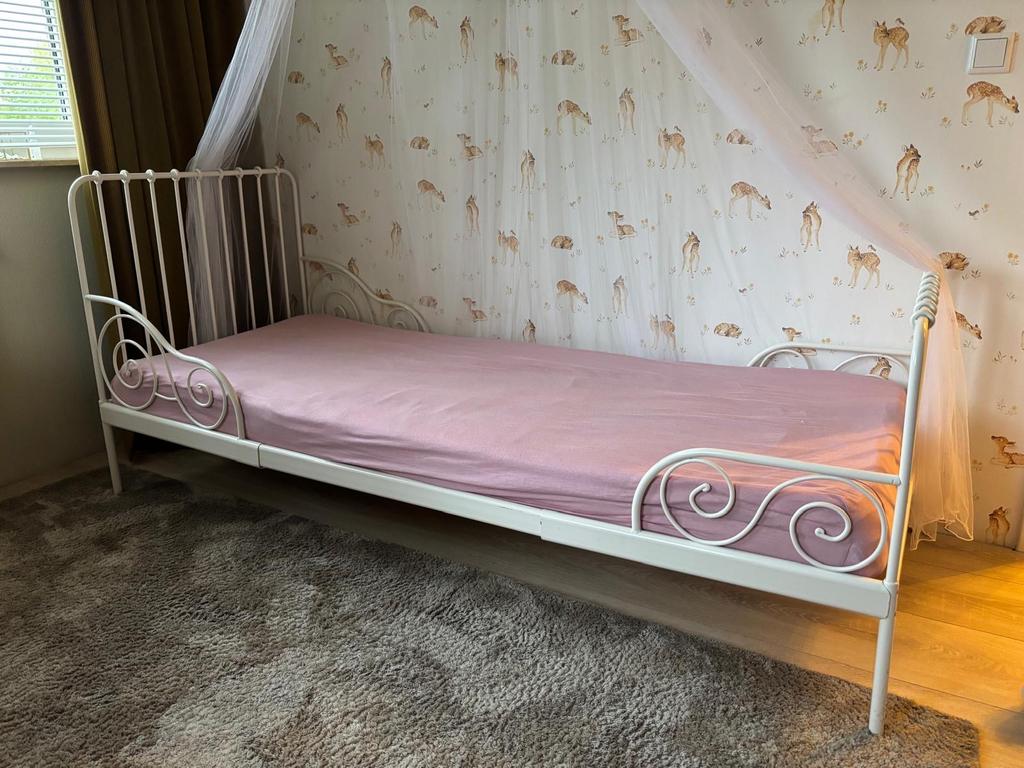 IKEA Minnen meegroei ledikant met traagschuim matras, Ophalen, 70 tot 85 cm, Zo goed als nieuw, Lattenbodem