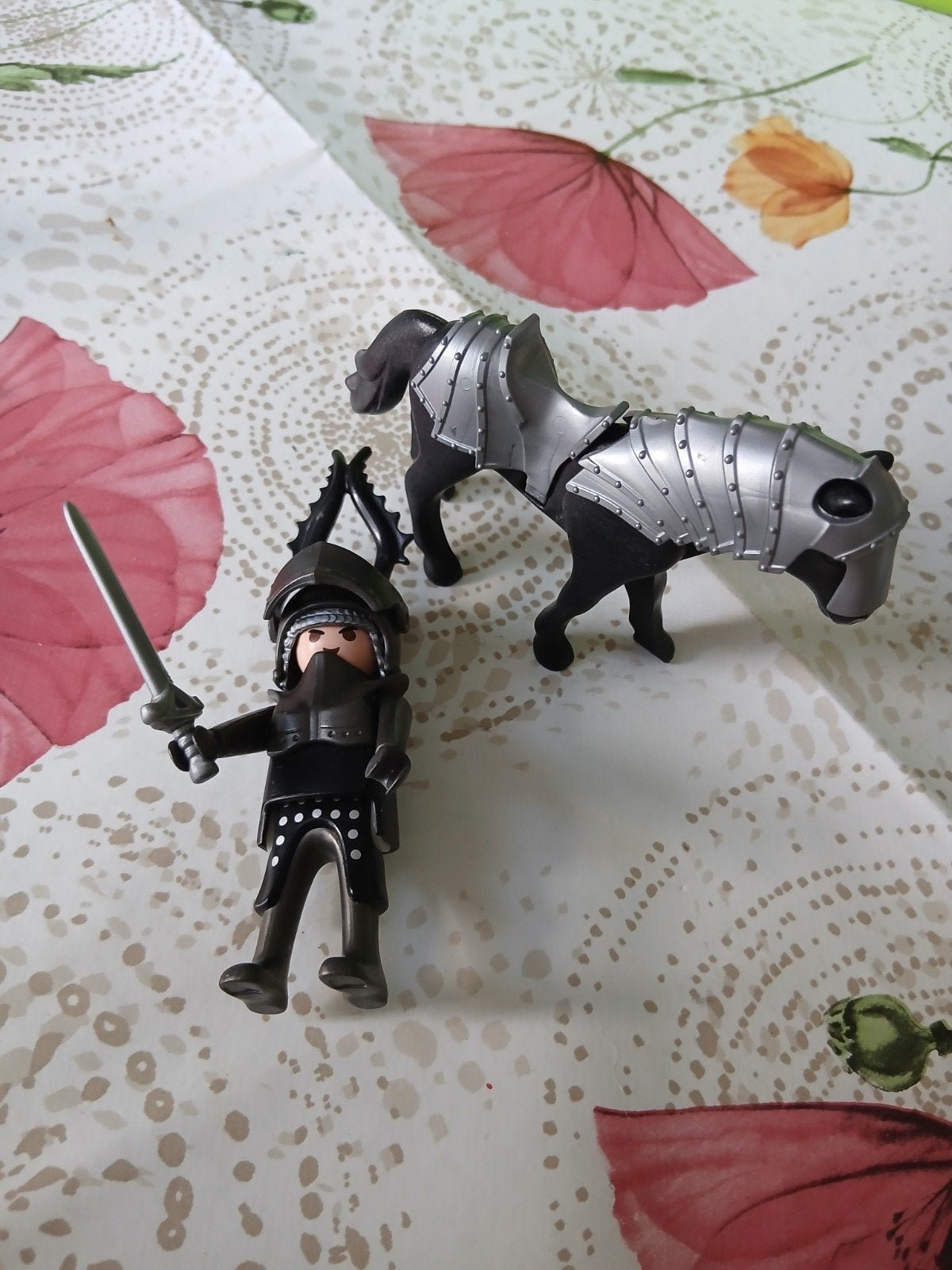 Playmobil ridder met zwaard en gepantserd paard, Ophalen of Verzenden