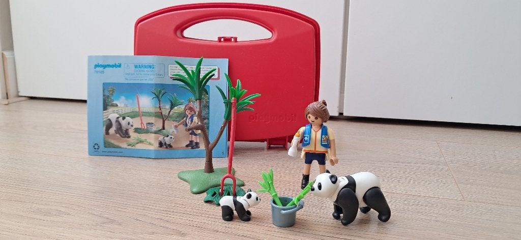 Playmobil panda koffertje 70105 – compleet en ZGAN, Wild life, Complete set, Overige typen, Ophalen of Verzenden