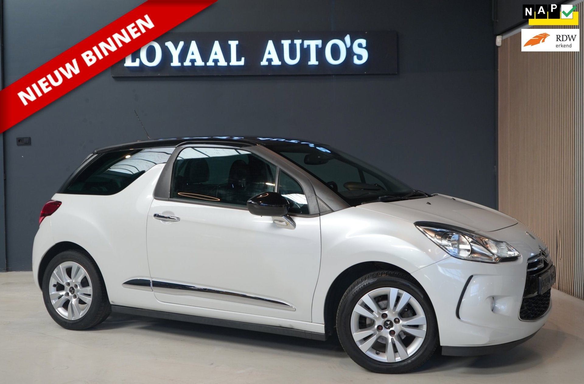 DS 3 1.2 PureTech Business | NAVI | AIRCO | CRUISE | PDC | N, Auto's, Voorwielaandrijving, Stof, Gebruikt, 82 pk