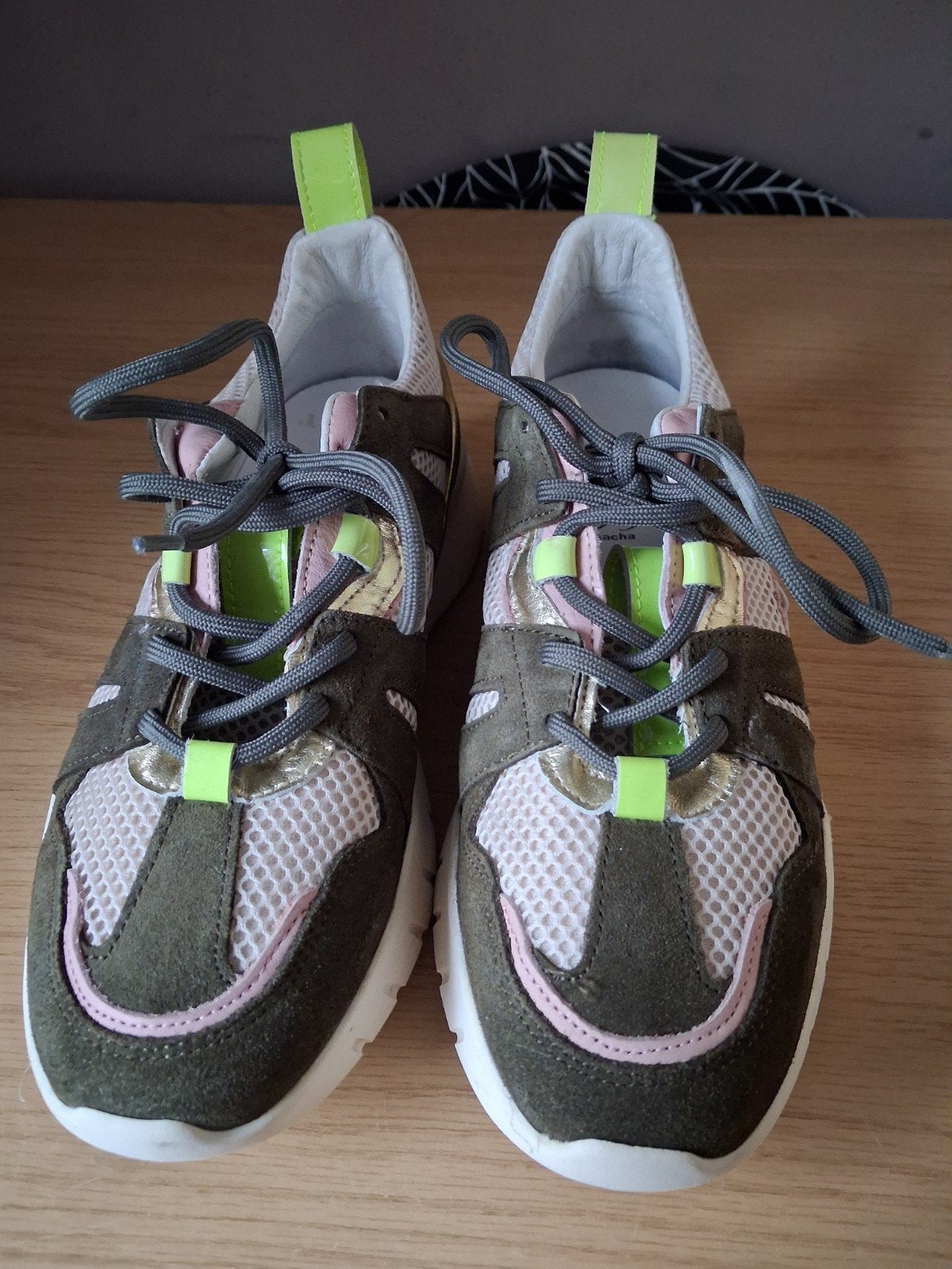 Sascha sneakers maat 36, Kleding | Dames, Sascha, Ophalen of Verzenden, Zo goed als nieuw, Sneakers of Gympen