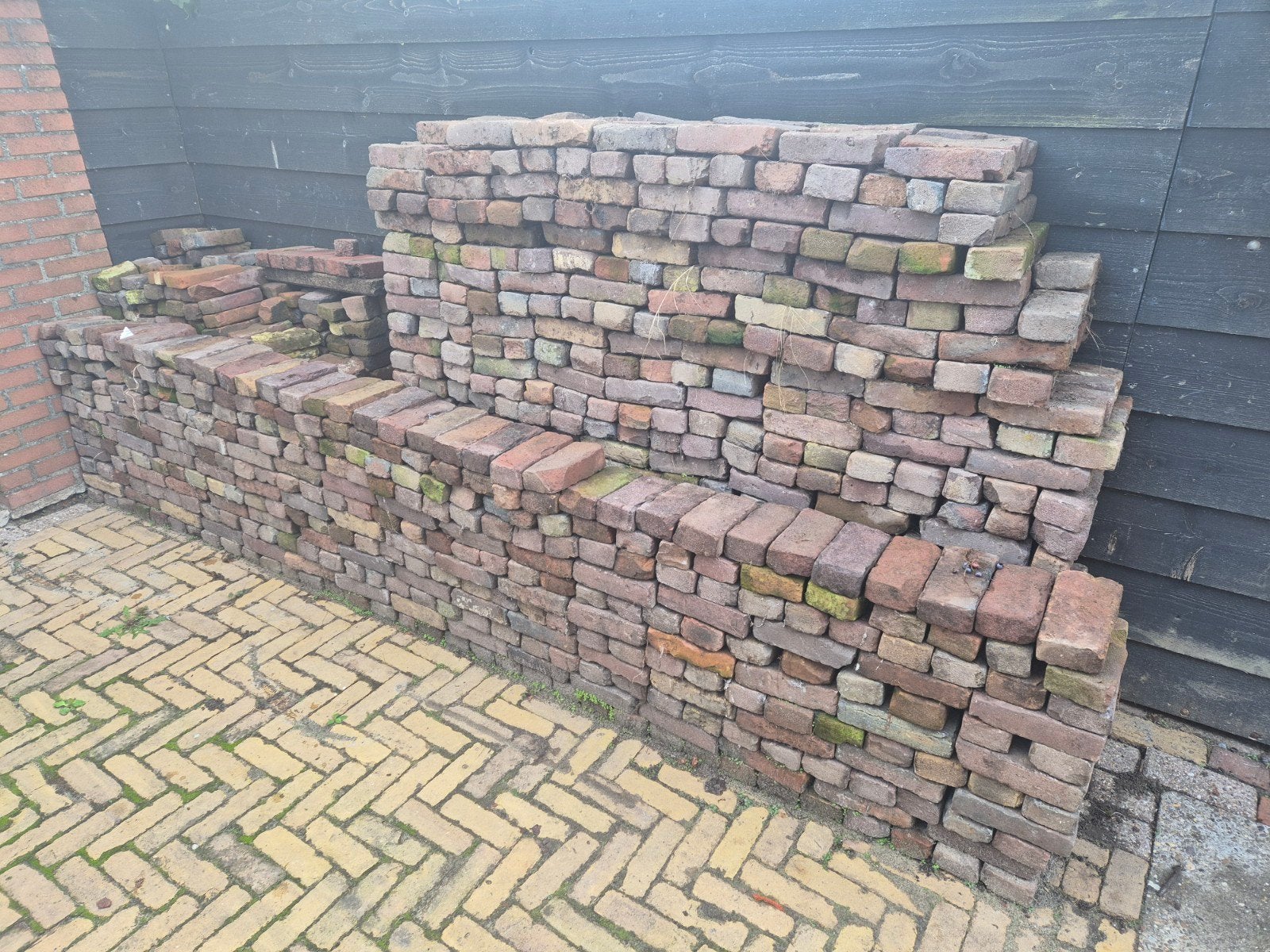 Oude waaltjes en halve waaltjes - ca. 19 m2, Tuin en Terras, Ophalen, Gebruikt, 10 m² of meer, Klinkers