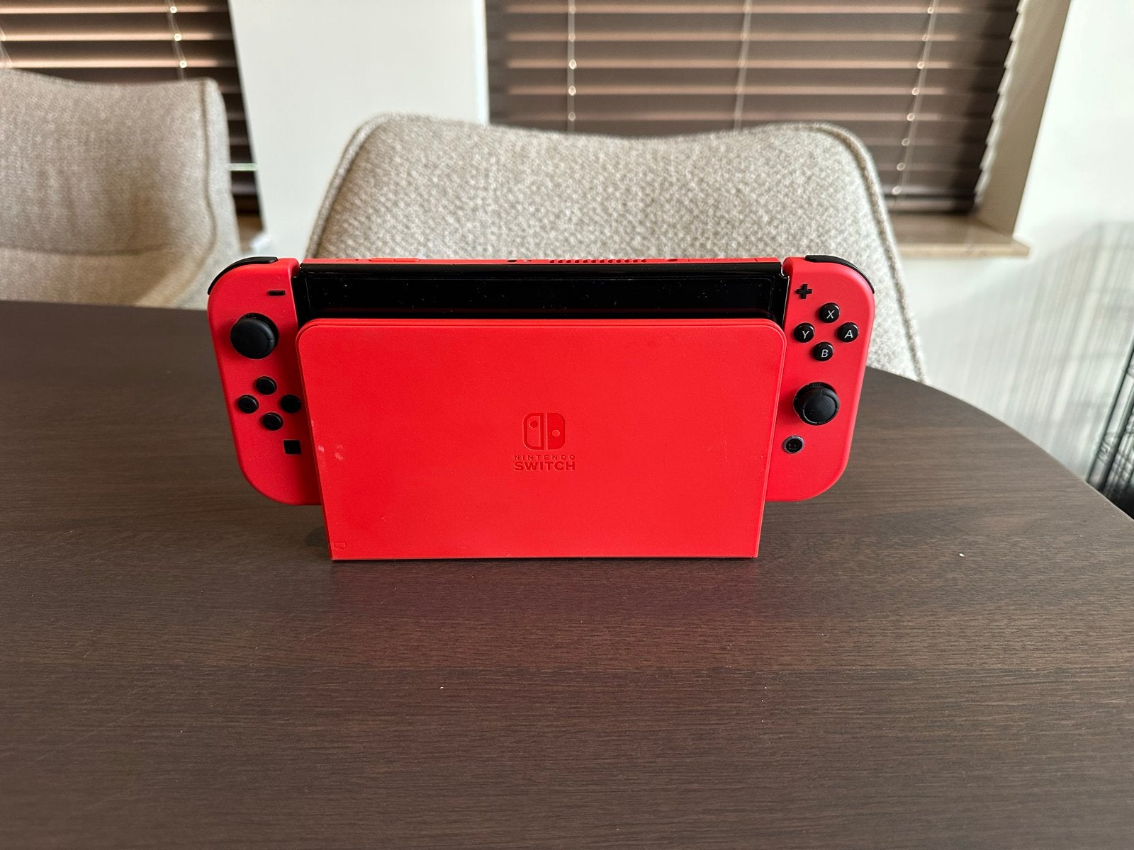 Nintendo Switch 1 Oled Mario edition met accessoires, Met games, Zo goed als nieuw, Met 3 controllers of meer, Switch OLED