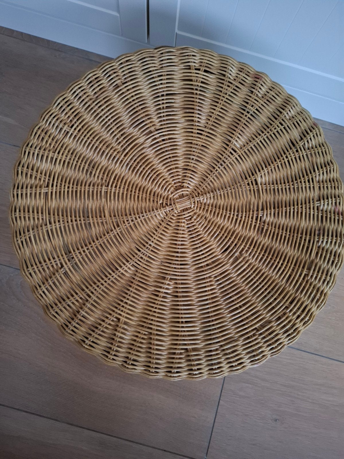 Prachtige vintage IKEA rotan poef / hocker – jaren 80/90 boh, Ophalen of Verzenden, Zo goed als nieuw, Rond, Riet
