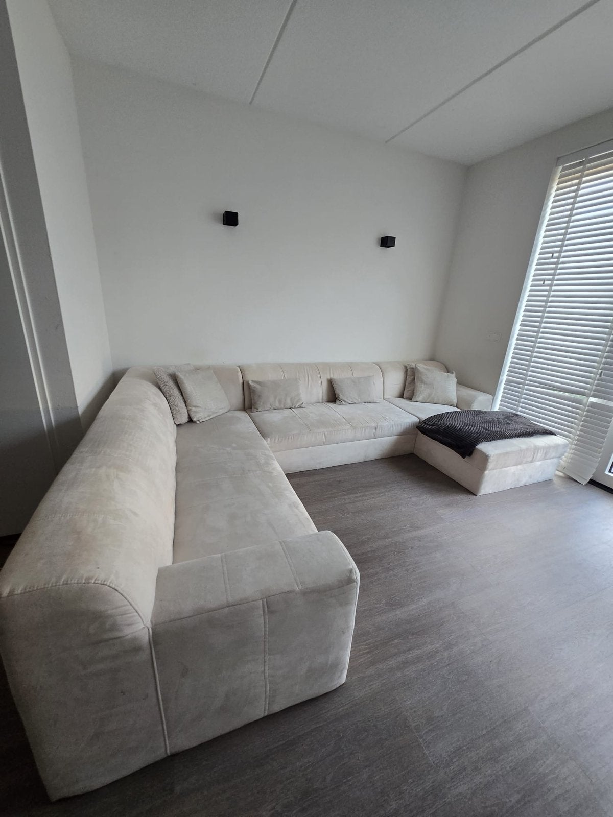 Ruime L-vormige hoekbank voor 9 personen, goede conditie, Gebruikt, Hoekbank, 300 cm of meer, Vierpersoons of meer