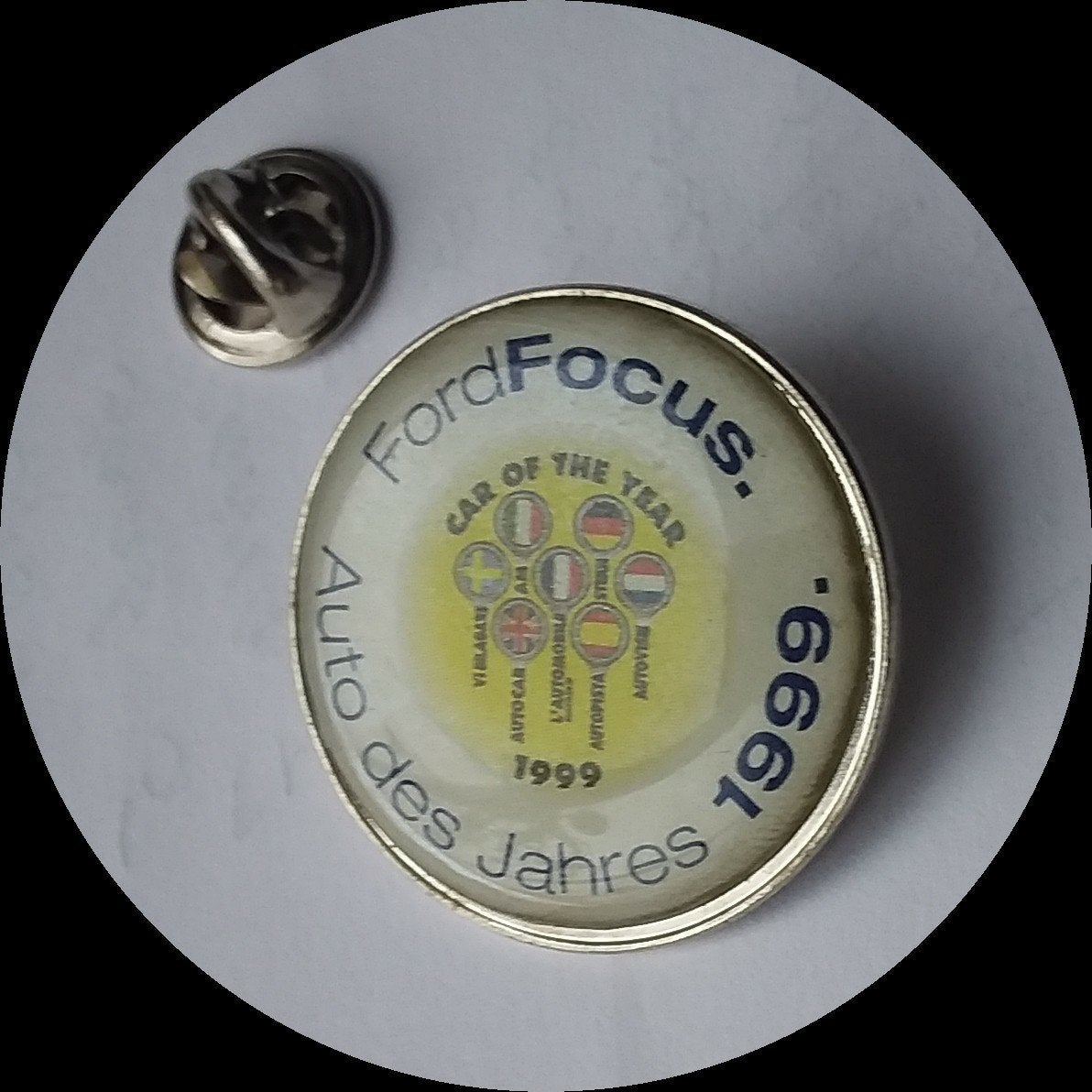 FORD FOCUS pin, rond model, Ophalen of Verzenden