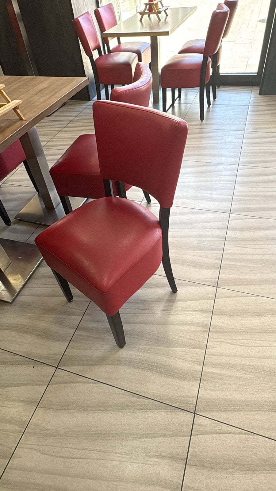 Horeca meubilair 30 x eetstoelen, Bruin, Leer, Ophalen of Verzenden, Zo goed als nieuw