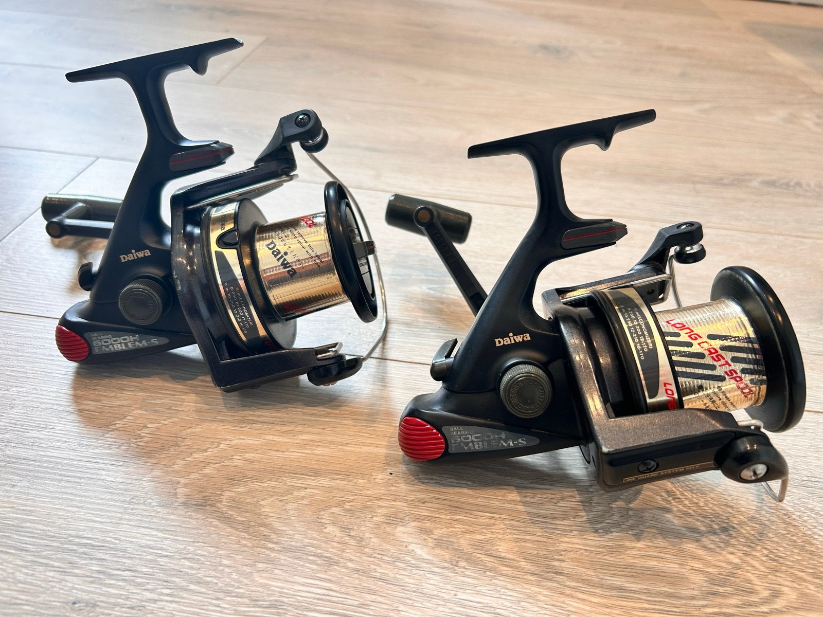 2x Daiwa Emblem-S 6000h Baboon, Watersport en Boten, Ophalen of Verzenden, Gebruikt, Molen