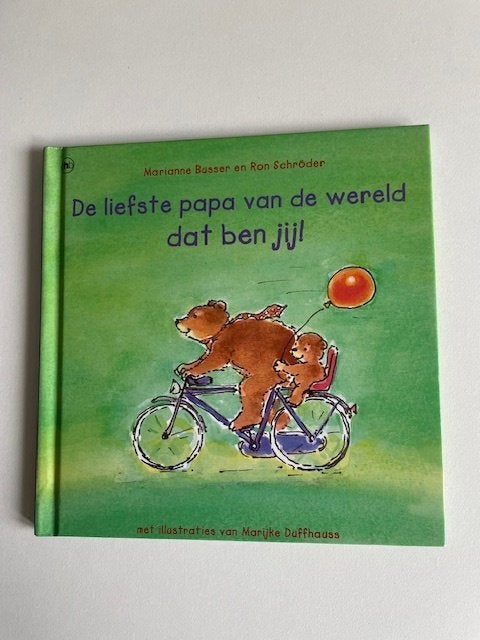De liefste papa van de wereld dat ben jij. Marianne Busser., Ophalen, Zo goed als nieuw, Marianne Busser en Ron Schröder, 3 tot 4 jaar