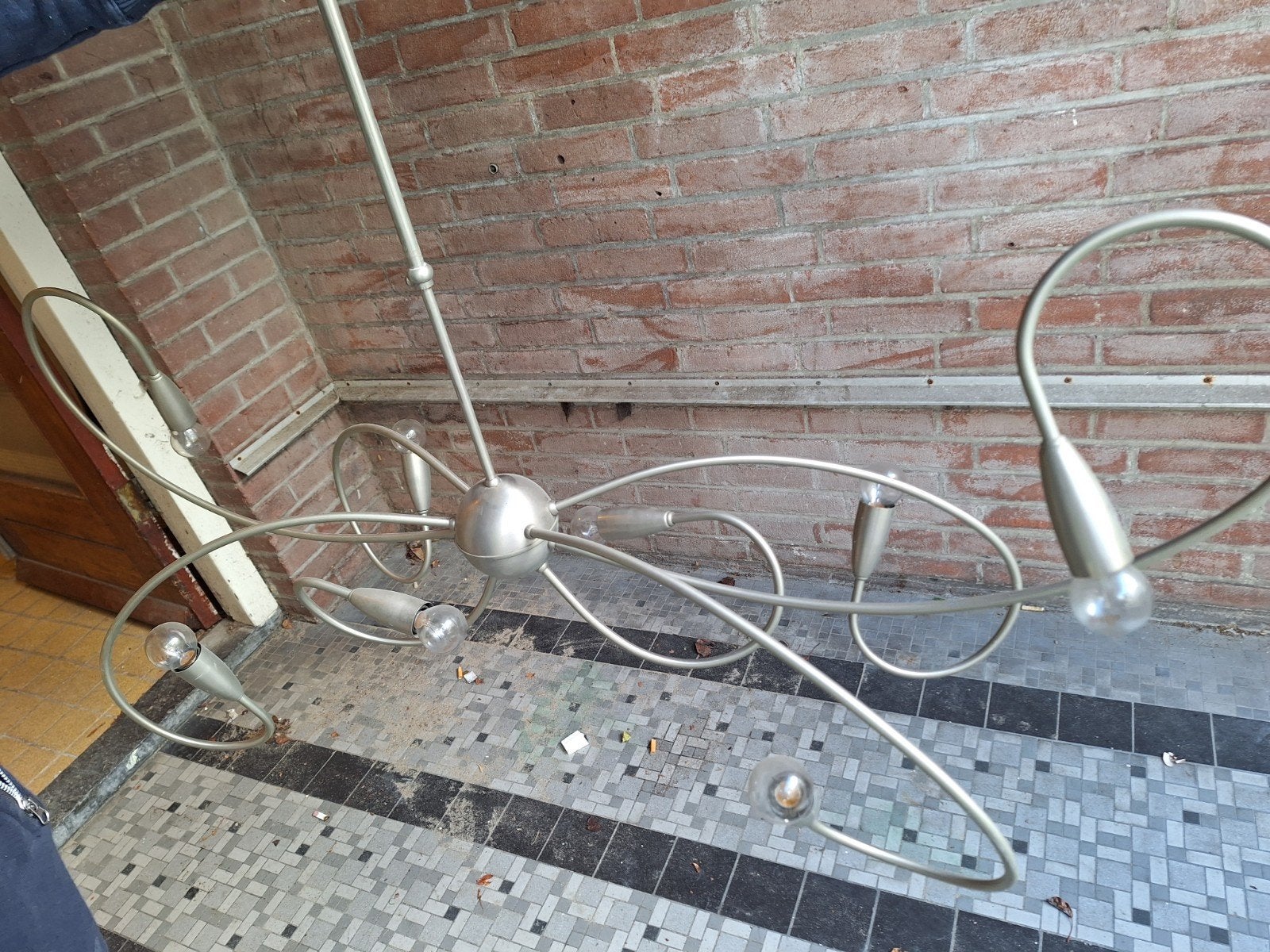 Moderne design hanglamp met 8 lichtpunten, Ophalen, Gebruikt, E14 (klein), Metaal