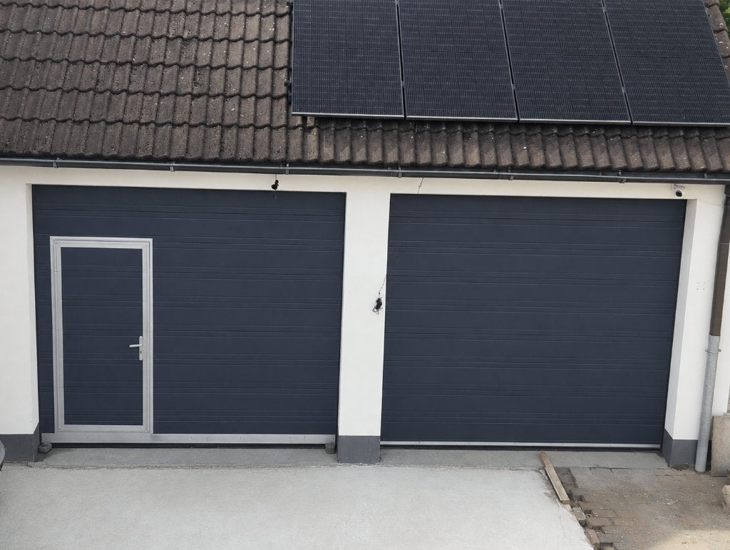 Garagepoorten – sectiepoorten 275 x 300 cm, Doe-het-zelf en Verbouw, Deuren en Horren, Ophalen, Garagedeur, Zo goed als nieuw