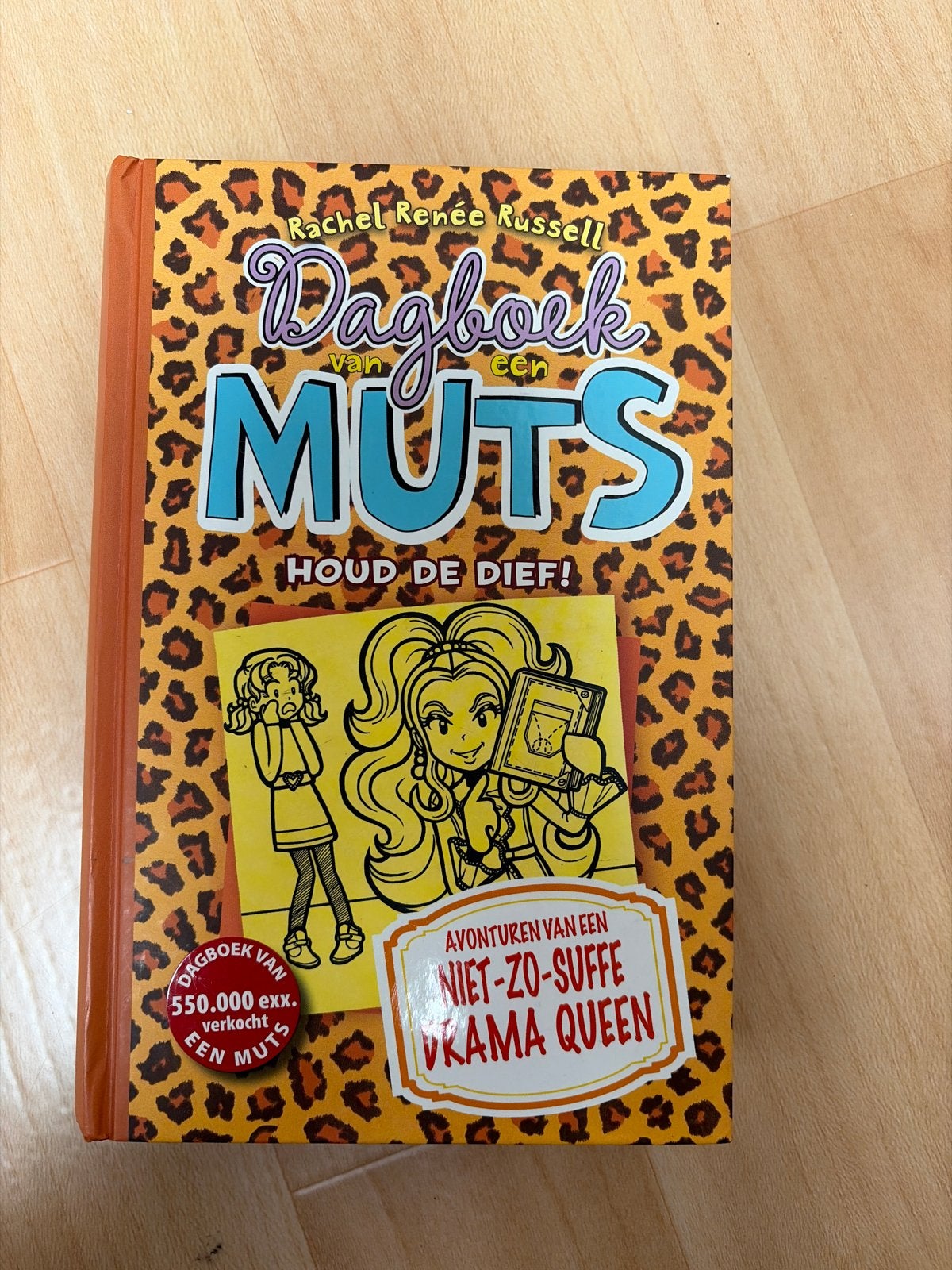 Dagboek van een Muts - Houd de Dief! (Rachel Renée Russell), Ophalen of Verzenden, Gelezen, Fictie