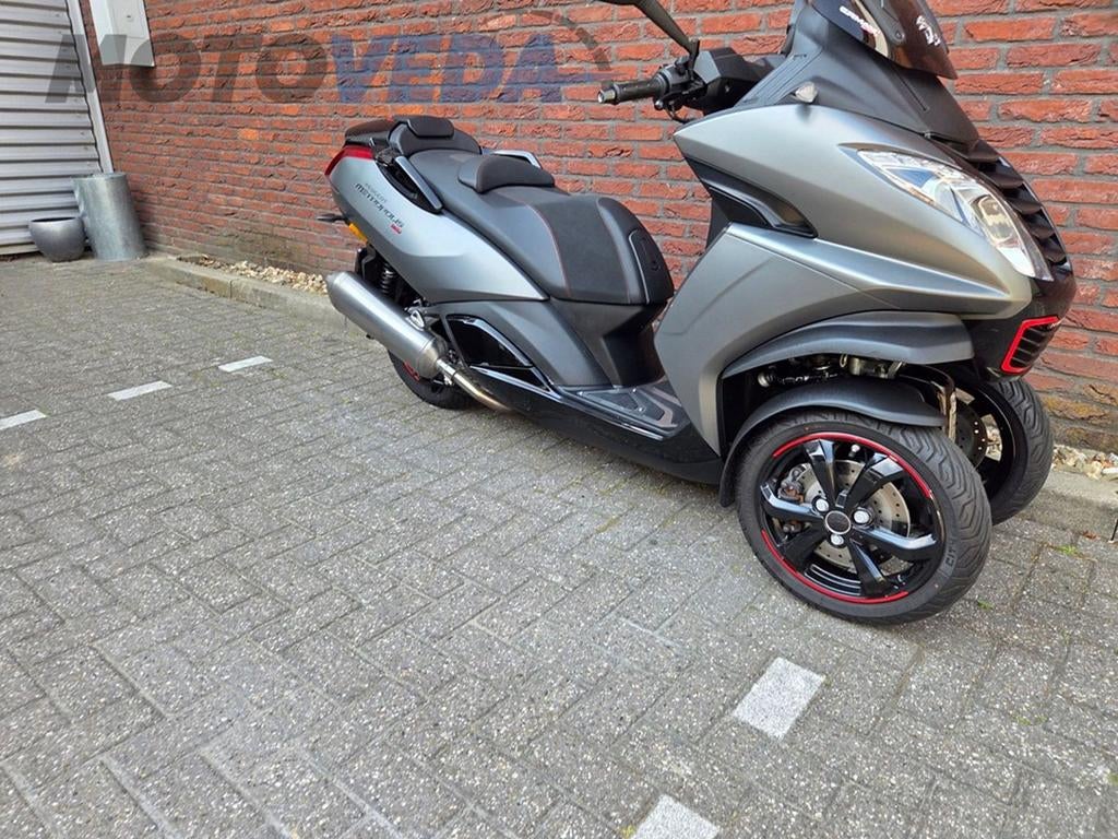 PEUGEOT METROPOLIS 400 (bj 2017), Scooter, Bedrijf, Onbekend, 399 cc