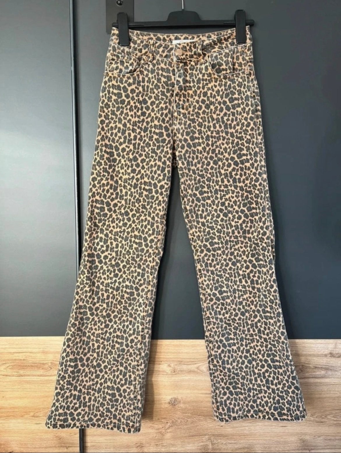 Stijlvolle Jeans met Tijgerprint, Ophalen of Verzenden, Zo goed als nieuw, Overige kleuren, W28 - W29 (confectie 36)