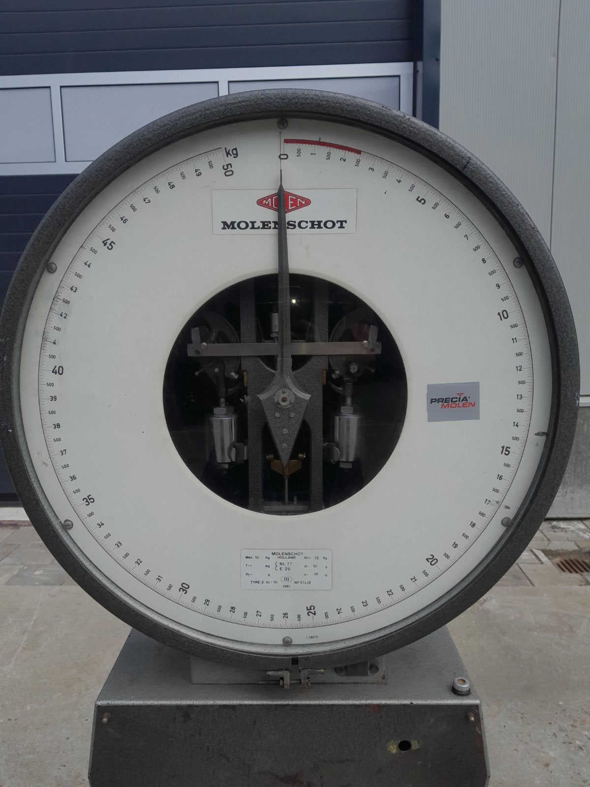 Molen Schot Vloerweegschaal - 50 kg, Doe-het-zelf en Verbouw, Weegschalen, Ophalen, Gebruikt, Vloerweegschaal, Minder dan 50 kg