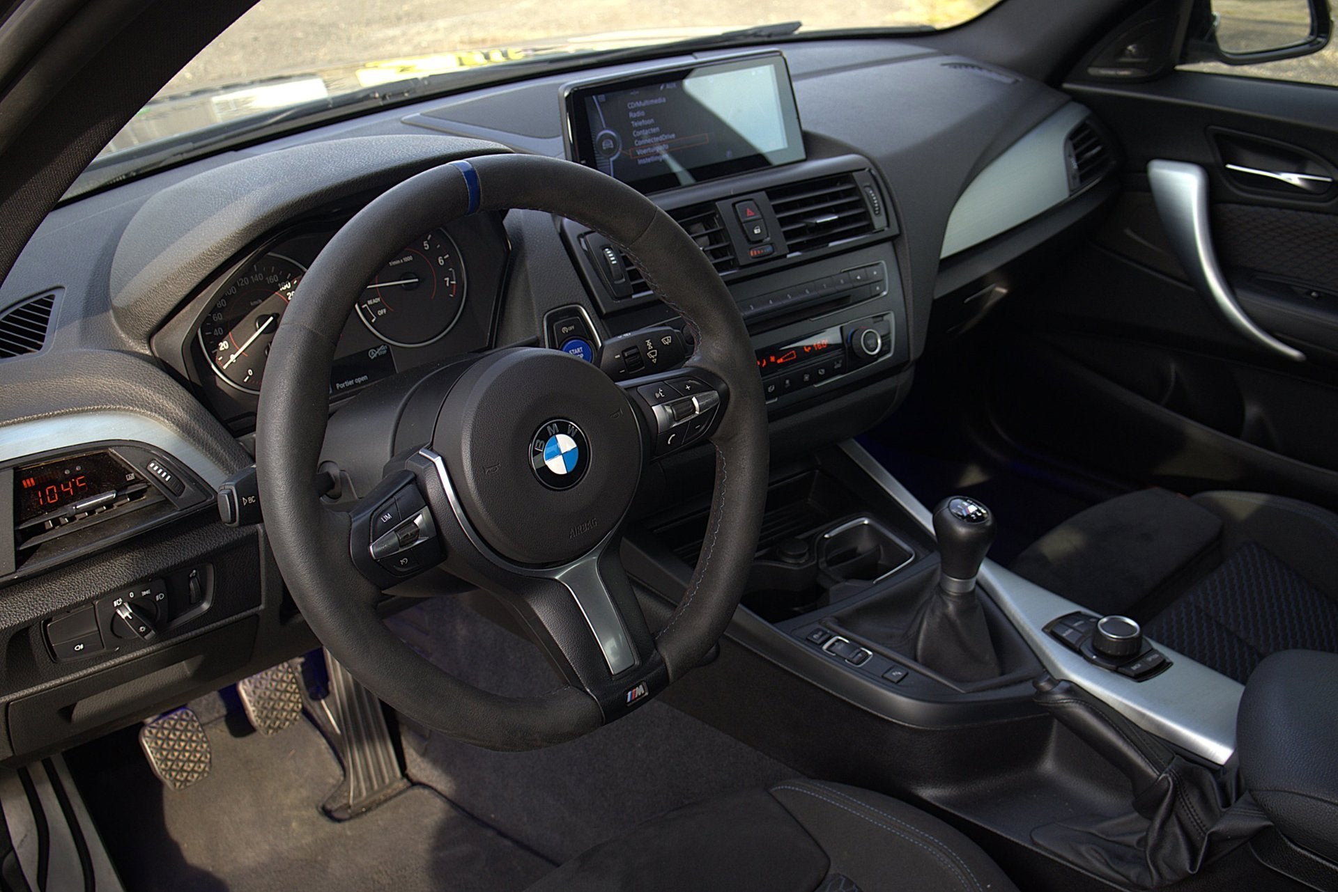 BMW 2-serie Coupé M235i Executive 380PK Harman/Kardon Navi, Auto's, Achterwielaandrijving, Gebruikt, 327 pk, 4 stoelen
