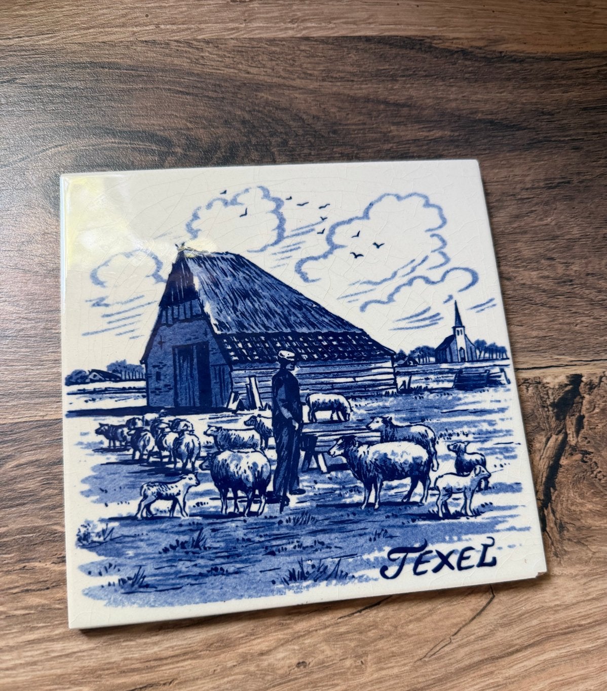 Delfts blauw tegeltje Texel met schapen en boerderij, Antiek en Kunst, Ophalen of Verzenden