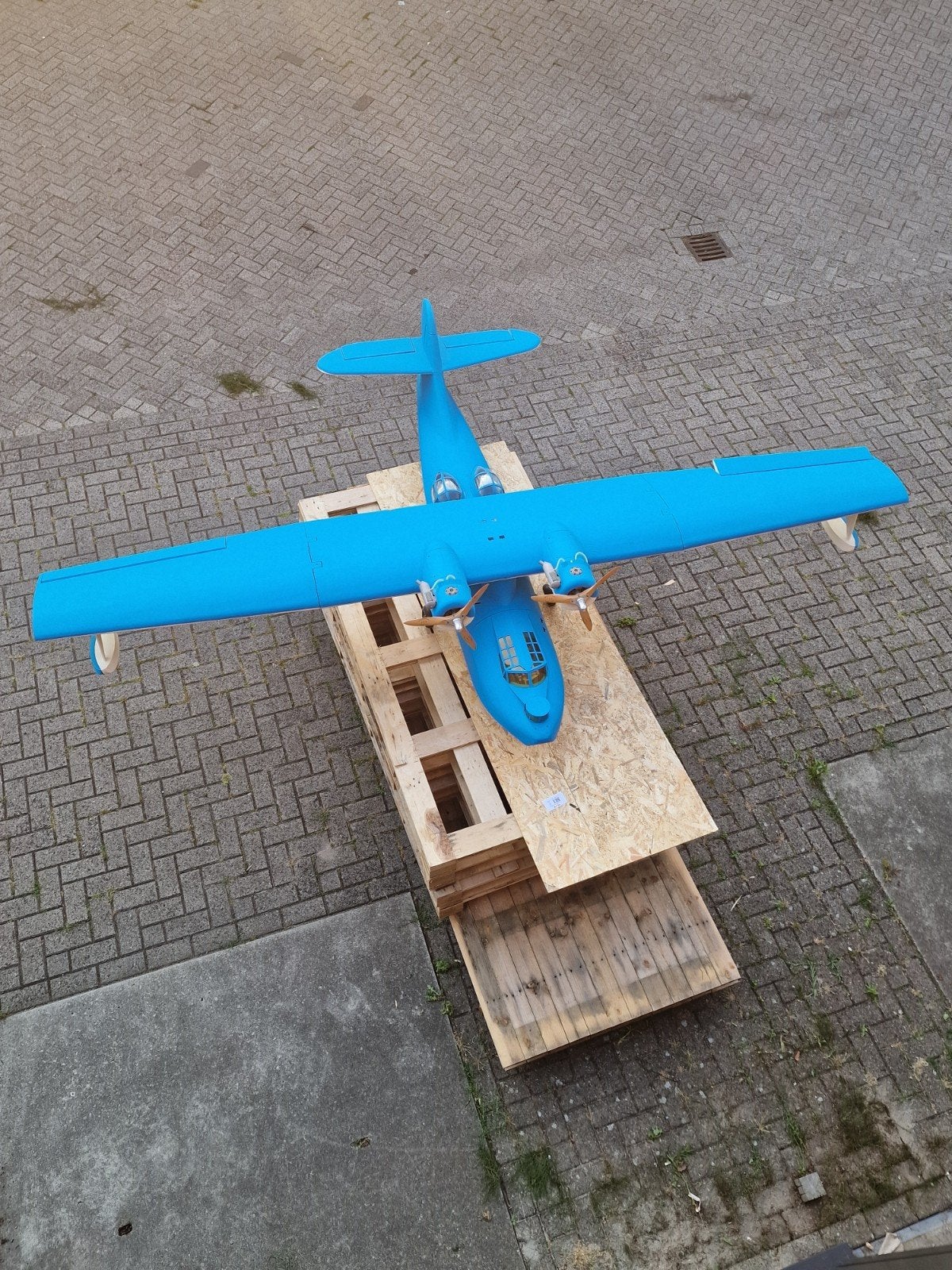 Catalina vliegtuig 2.5 x 4 meter, Gebruikt, Groter dan 1:72, Vliegtuig, Ophalen