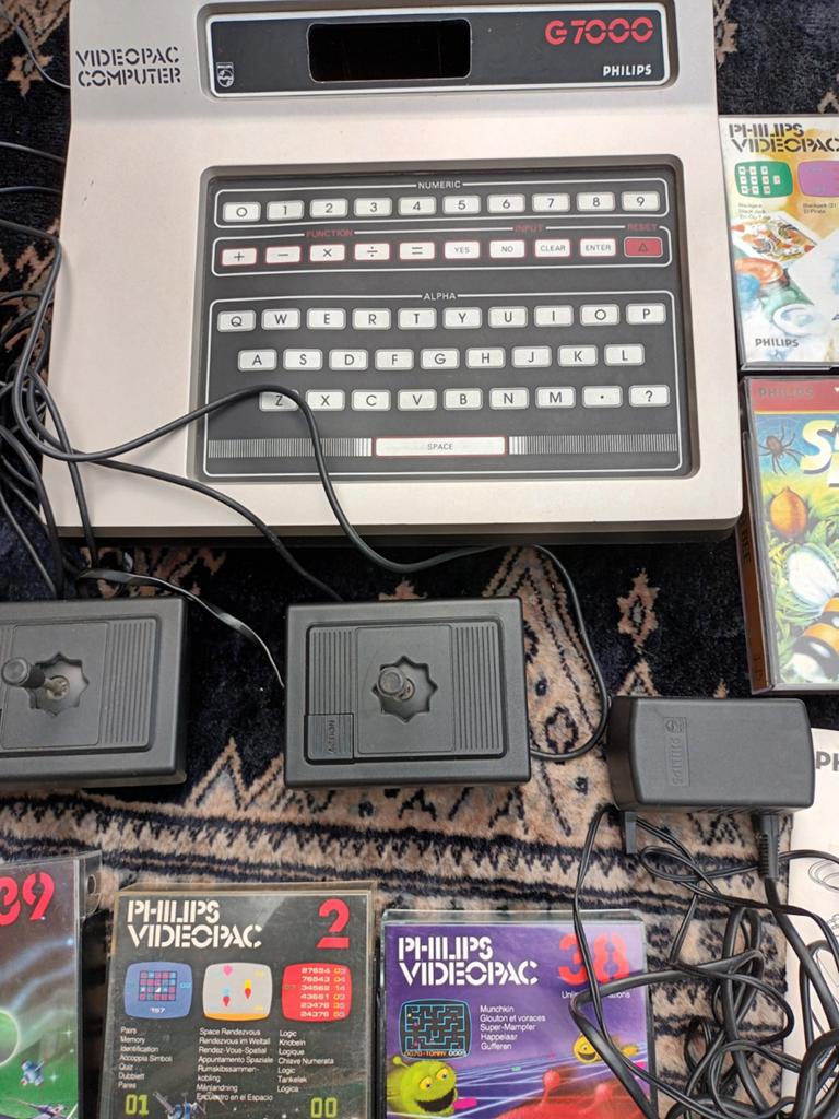 Videopac G7000 Computer met 10 Cassettes + Speurtoch, Spelcomputers en Games, Spelcomputers | Overige, Ophalen of Verzenden