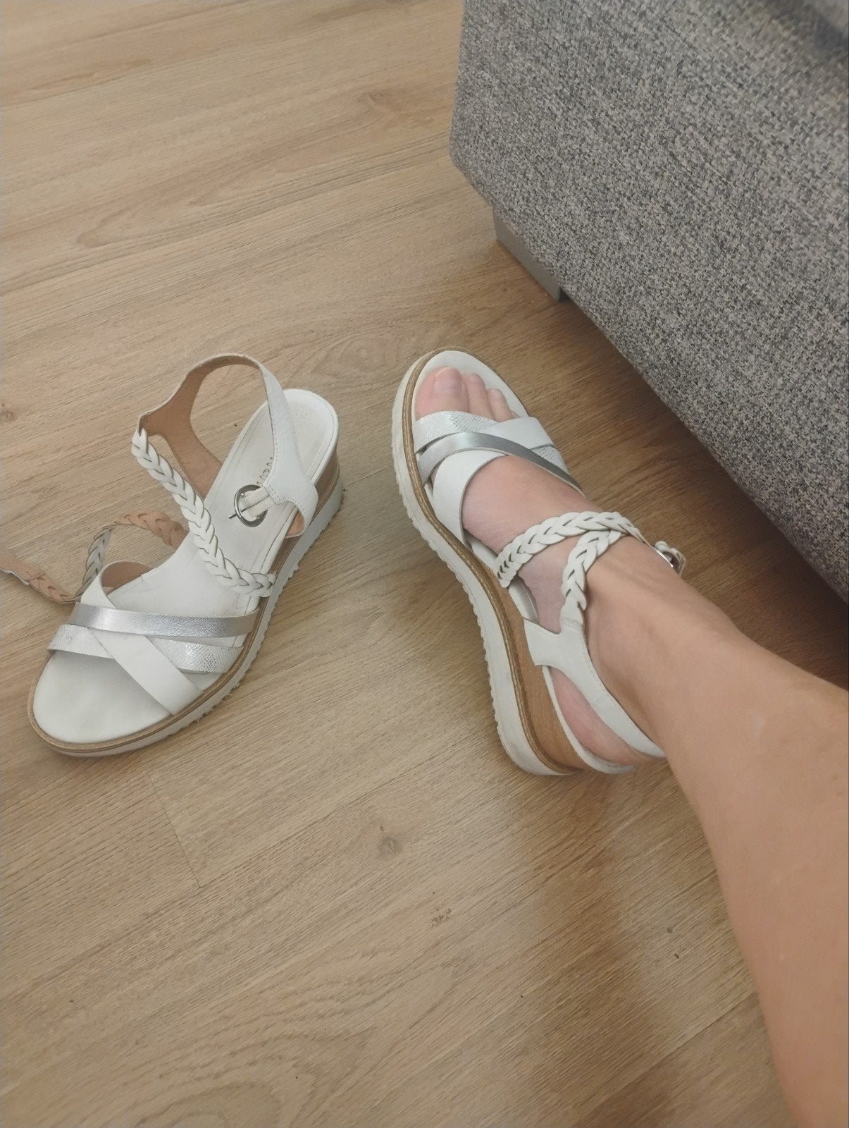 Dames schoenen €10 ps ophalen, Ophalen of Verzenden, Gedragen, Wit, Sandalen of Muiltjes