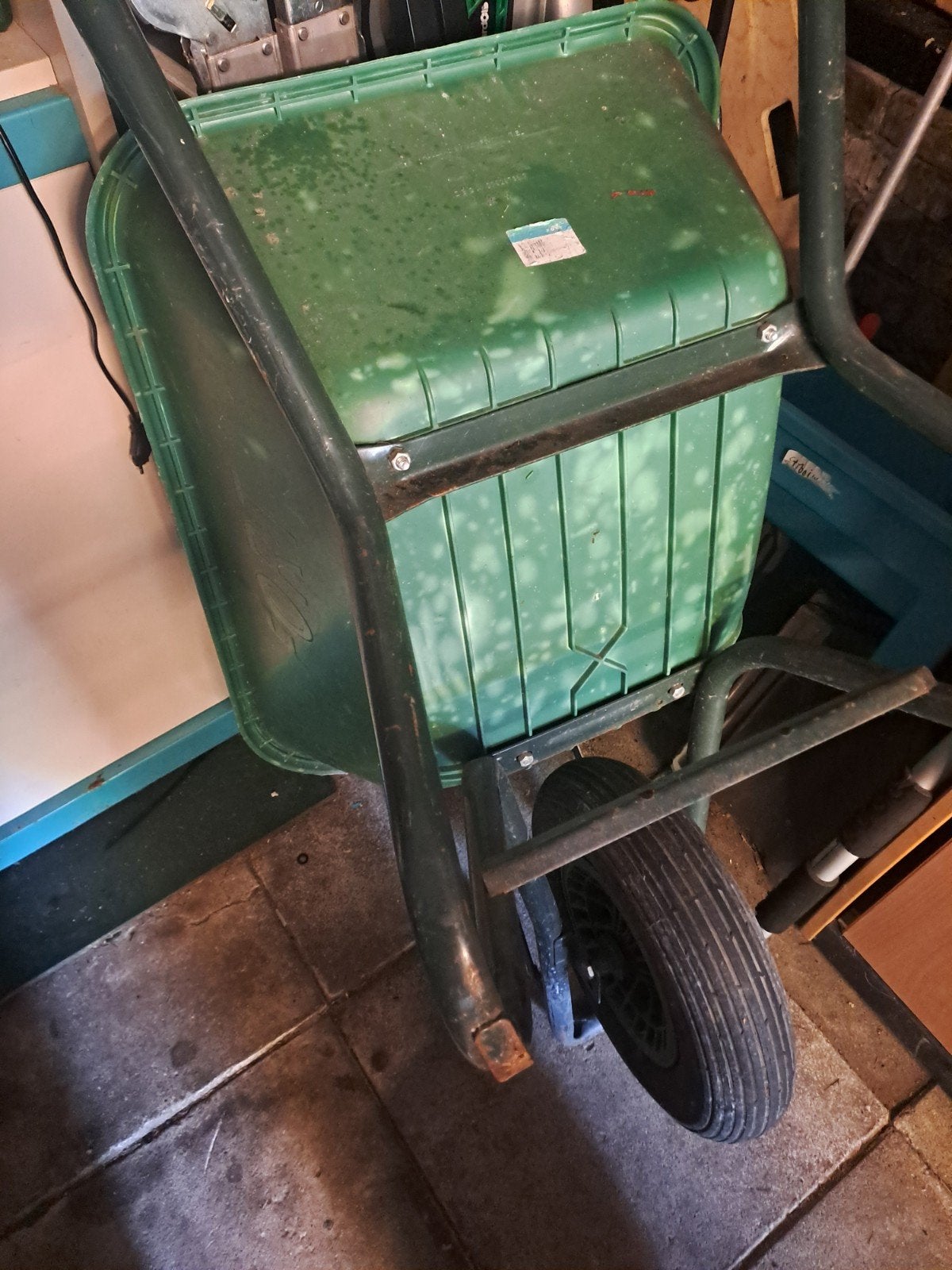 Groene kruiwagen, Ophalen, Onbekend, Handmatig, Gebruikt