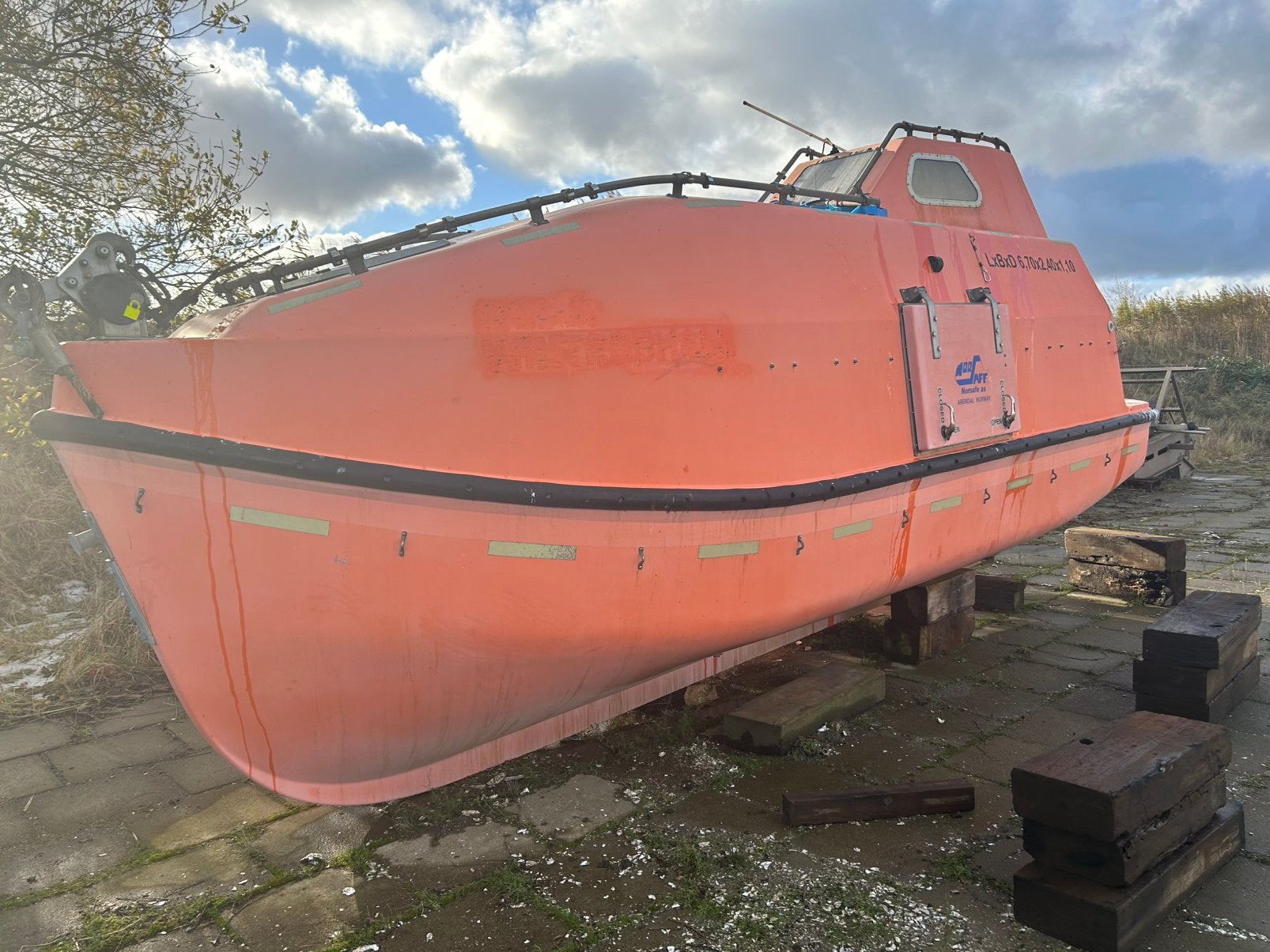 Diverse reddingscapsule reddingssloep tiny house, Ophalen of Verzenden, Zo goed als nieuw, Motor en Techniek, Zeilboot of Motorboot