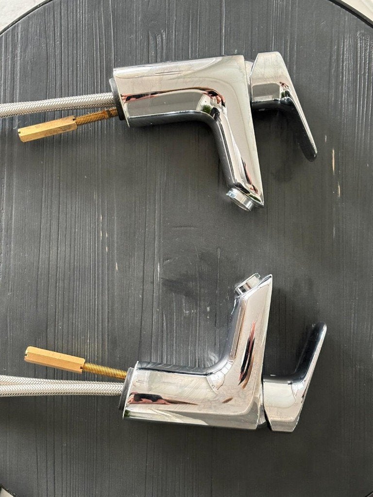 Twee stuks Hansgrohe wastafel kranen Focus 70, Ophalen, Zo goed als nieuw, Chroom, Kraan