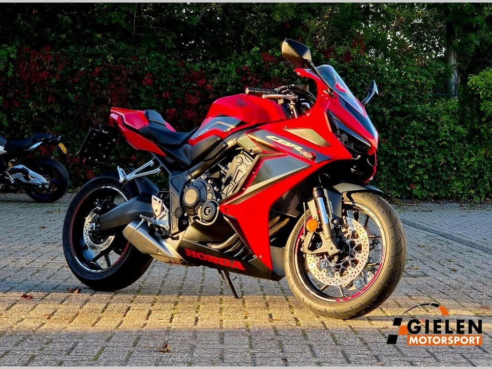 HONDA CBR 650 R 2024 5800 km, Motoren, HONDA, 4 cilinders, Bedrijf, Onbekend