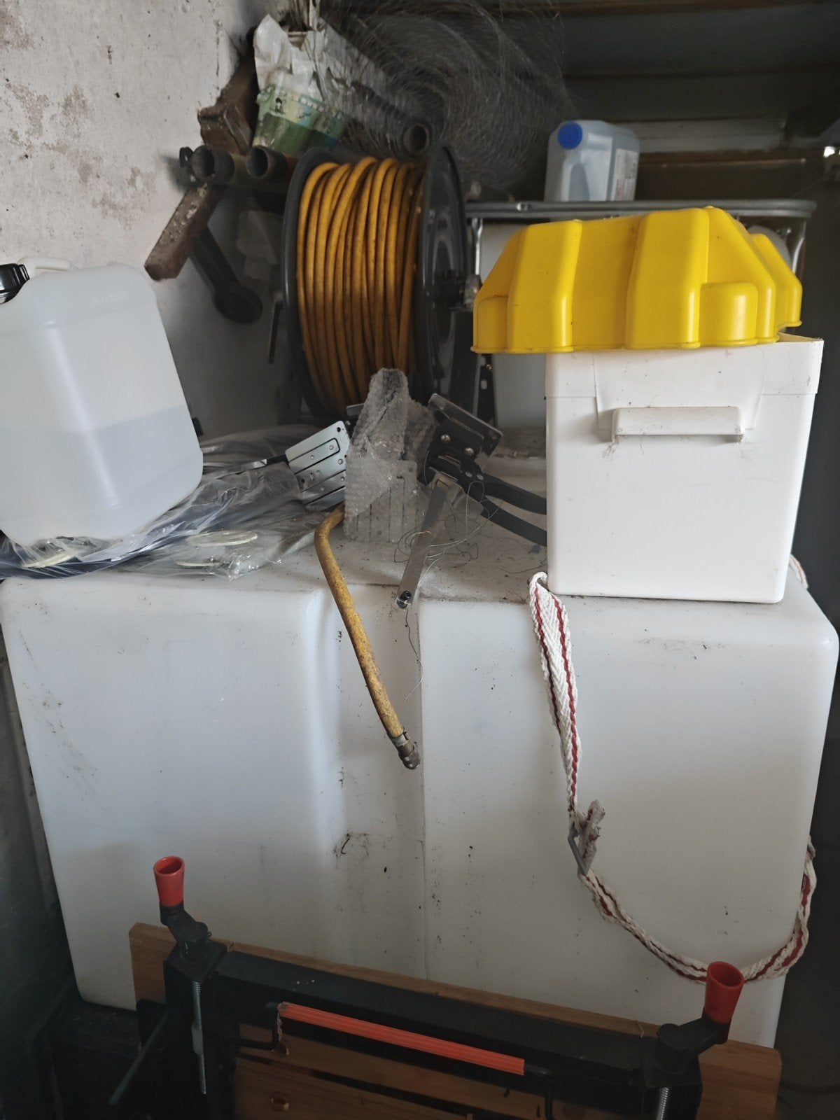 Osmose tank en haspel bieden vanaf 440, Doe-het-zelf en Verbouw, Metalen, Ophalen