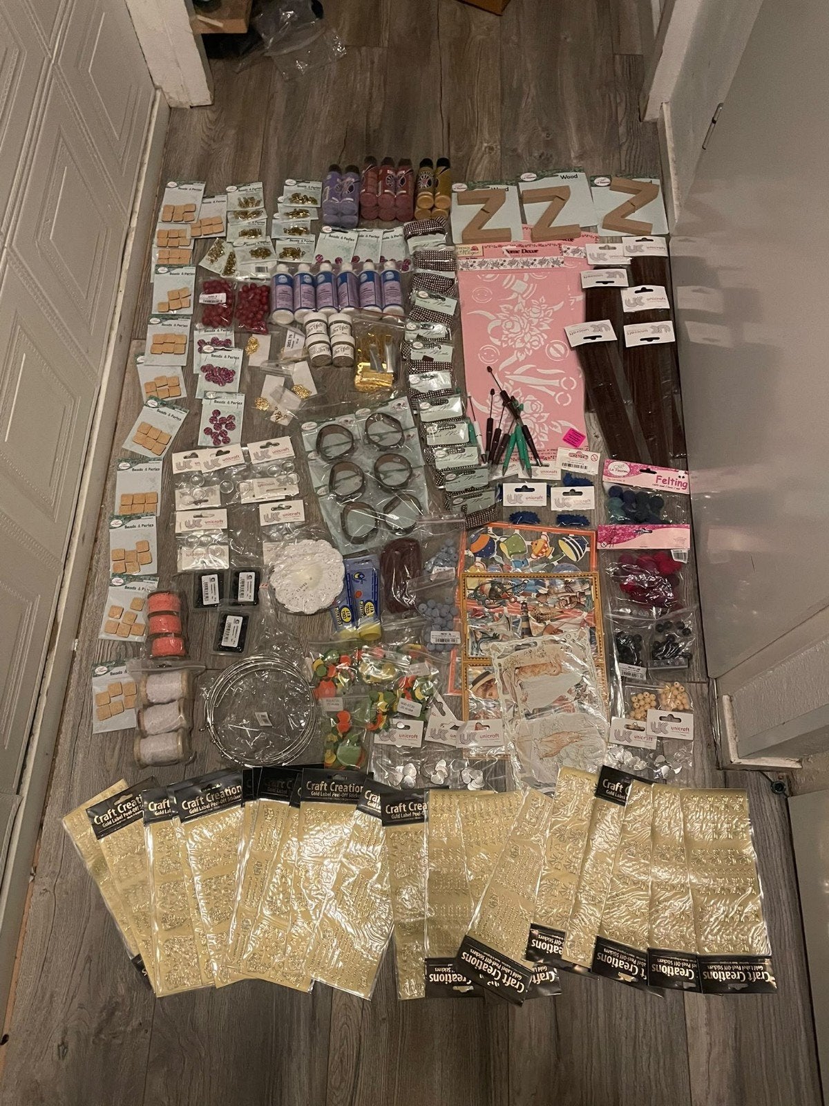 Grote knutselset: kralen, lint, stickers en meer, Overige thema's, Nieuw, Meerkleurig, Ophalen of Verzenden