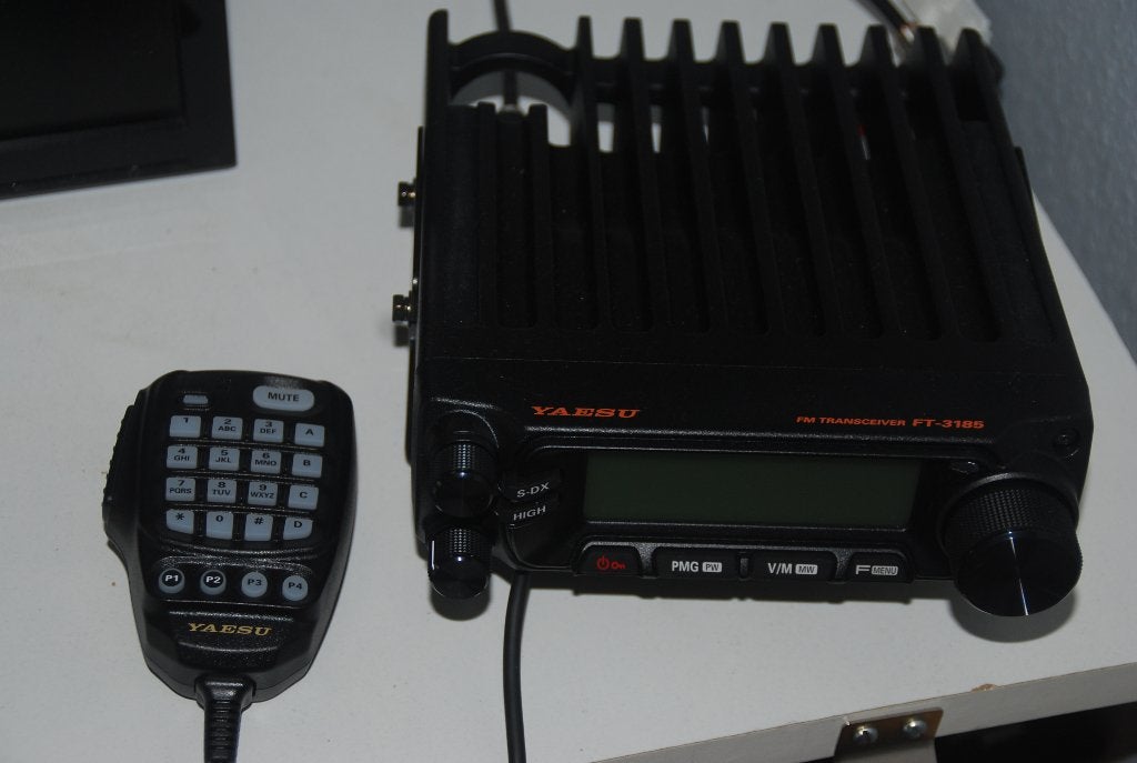 yaesu ft-3185 ASP, Ophalen of Verzenden, Zo goed als nieuw, Zender en Ontvanger