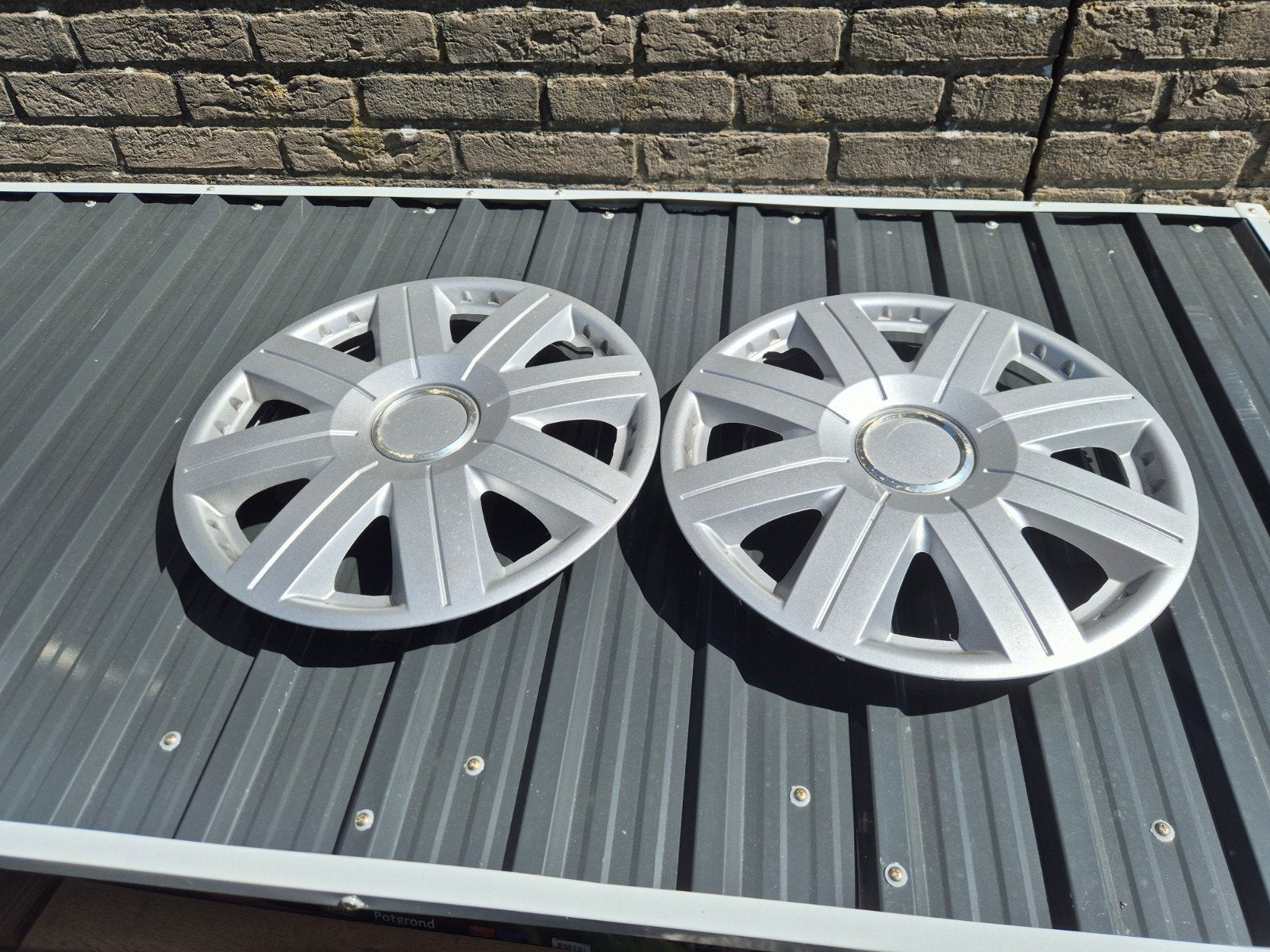 Wieldoppen tbv caravan 14" 2 stuks, Ophalen