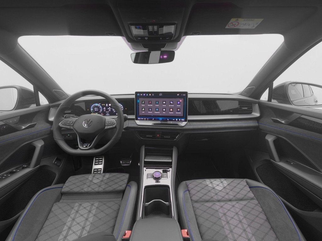 Volkswagen Tayron R-Line Edition 1.5 eHybrid 272 PK | Trekha, Auto's, Volkswagen, Stof, 1498 cc, 4 cilinders, 2000 kg