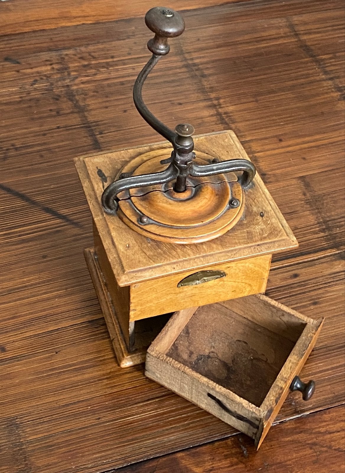 Antieke houten koffiemolen - Peugeot Frères, Ophalen of Verzenden