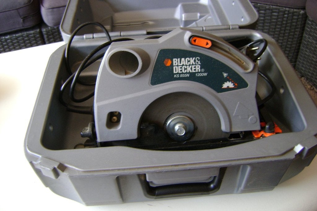 black&decker elektrisch gereedschap, Ophalen, Cirkelzaag, 600 tot 1200 watt, 30 tot 70 mm
