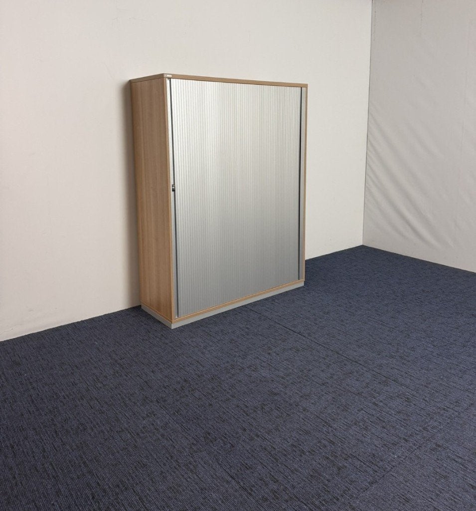 Roldeurkast Palmberg, kersen havanna/aluminium, 156 x 120 cm, Ophalen, Gebruikt