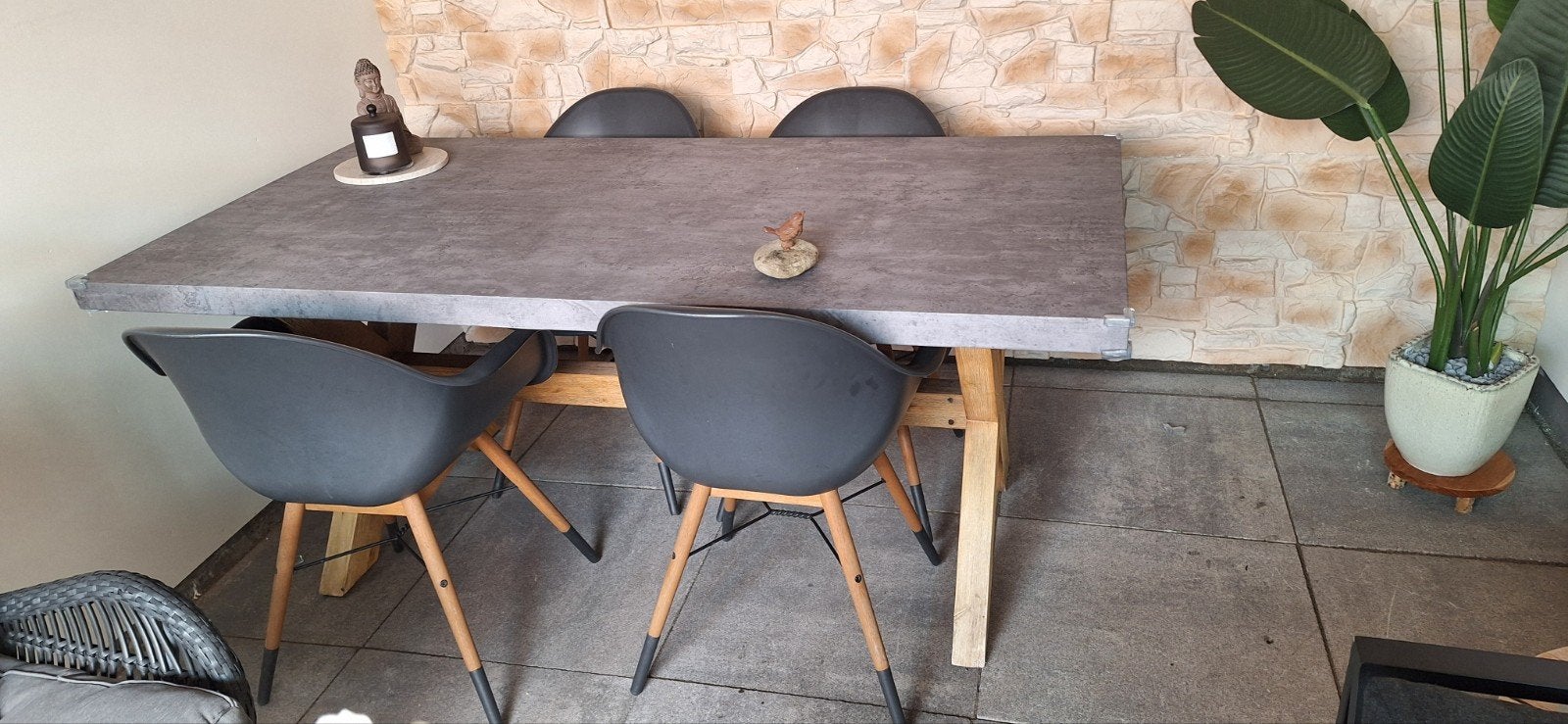 Stoere tuinset betonlook blad 180x90,  en 4 kuipstoelen, Ophalen, 4 zitplaatsen, Gebruikt, Eettafel