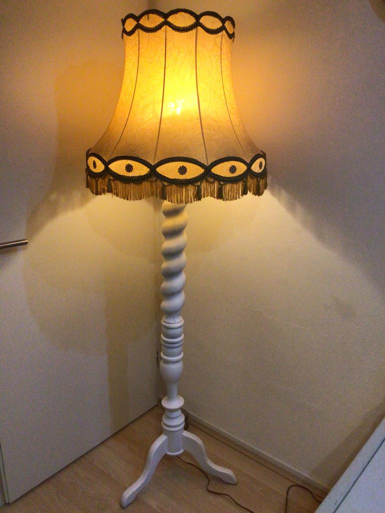 Staande schemerlamp vintage, Huis en Inrichting, Lampen | Vloerlampen, Ophalen of Verzenden, Hout, 150 tot 200 cm