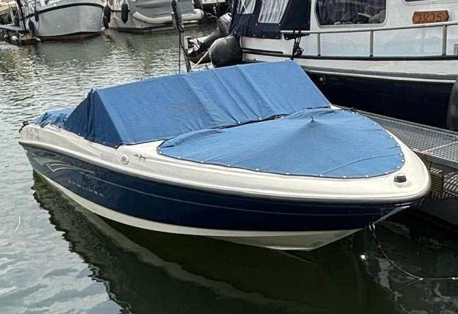 Bayliner 175 (2008) met Marlin Trailer  – 135 pk MerCruiser, Watersport en Boten, Ophalen, Gebruikt, Binnenboordmotor, 5 m