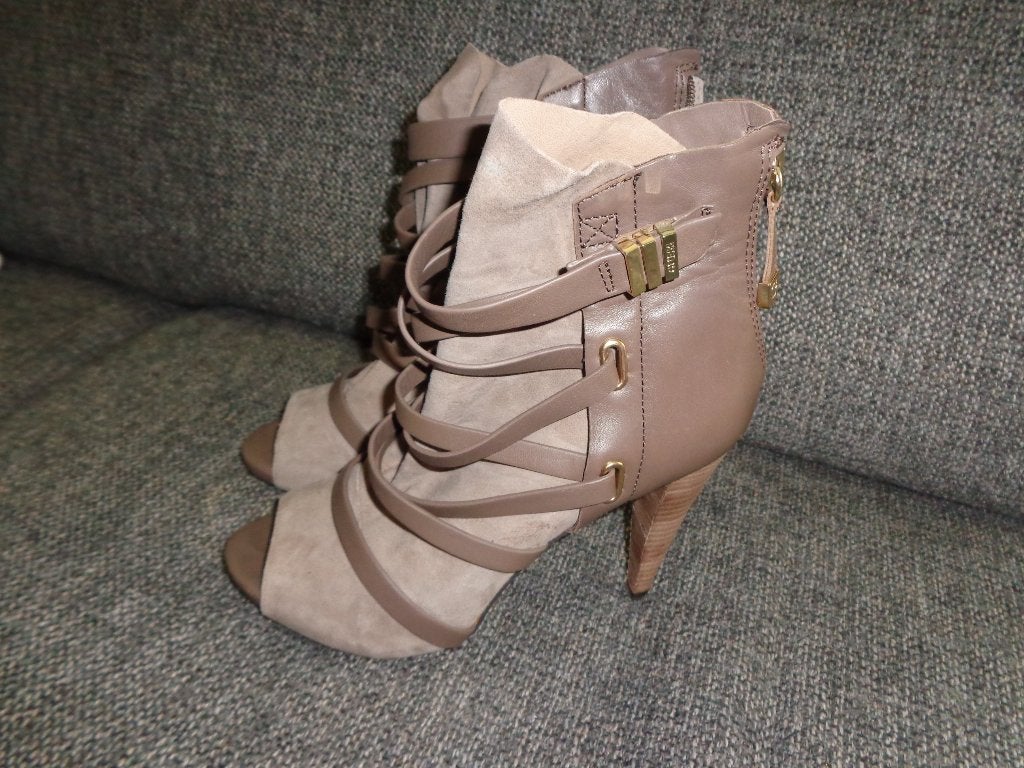 diverse damesschoenen, maat 38 en 38 1/2, Paul Warmer, Guess, Kleding | Dames, Schoenen, Ophalen of Verzenden, Zo goed als nieuw
