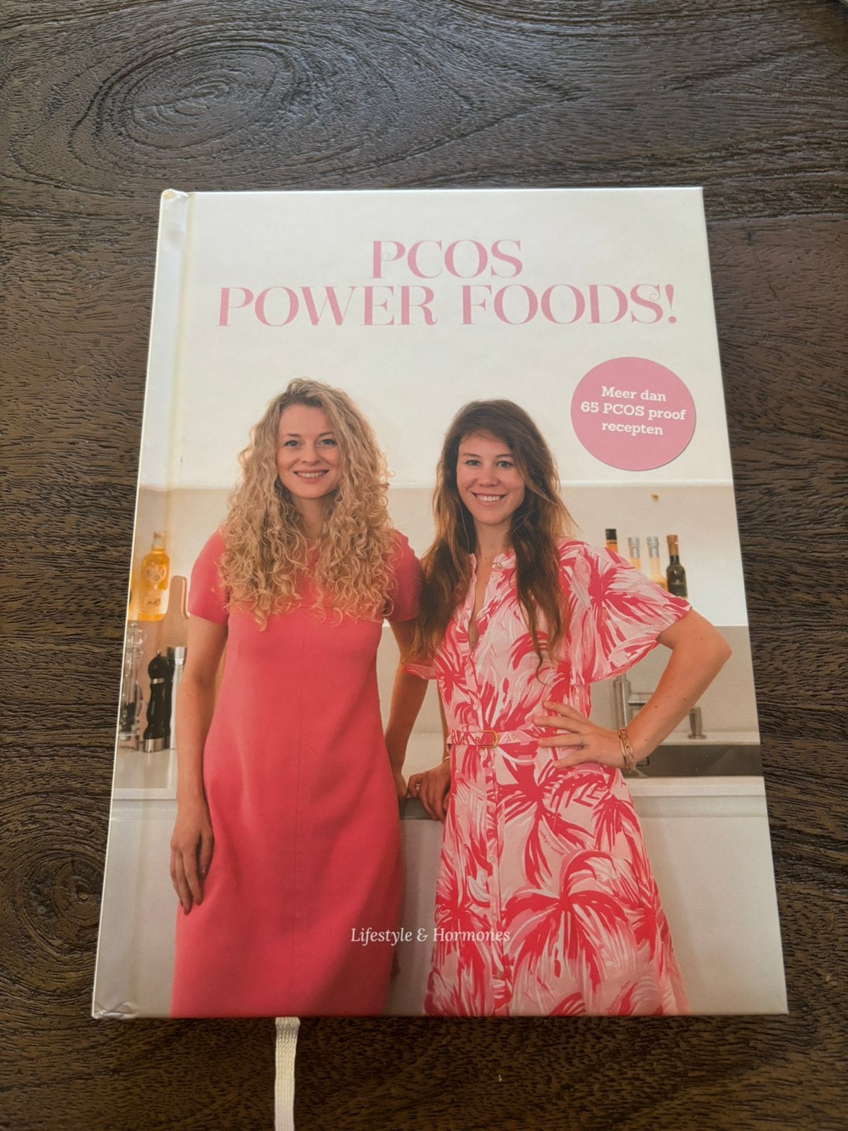 PCOS powerfoods - Lifestyle & Hormones, Boeken, Mode, Ophalen of Verzenden, Zo goed als nieuw, Mode algemeen